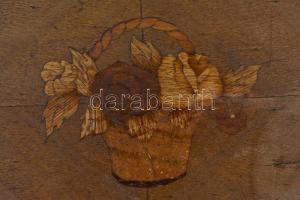 Nagyméretű intarziás fa ládika. 21x30x12 cm