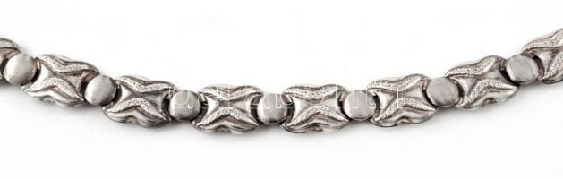 Ezüst(Ag) fantáziaszemes nyaklánc, jelzett, h: 41,5 cm, nettó: 20,1 g