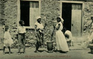 S. Vincente family cooking