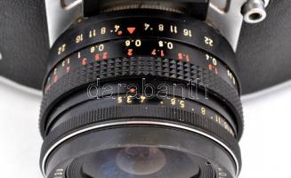 cca 1940 Ihagee Kine Exakta I. kisfilmes tükörreflex fényképezőgép, Pentacon 30mm f/3.5 objektívvel,...