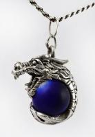Ezüst(Ag) walles nyaklánc, kék tigrisszemgolyós sárkány függővel, jelzett, h: 45,5 cm, 3,2×2,1 cm, bruttó: 11,3 g