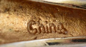 Aranyozott ezüst(Ag) gyűrű, jelzett, méret: 62, bruttó: 5,8 g