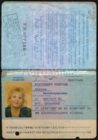 1997 Magyar Köztársaság által kiállított fényképes útlevél izraeli, egyiptomi, kanadai, stb. bejegyzésekkel