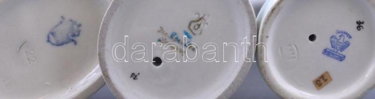 3 db figurális porcelán, kézzel festett, jelzett, kis kopásnyomokkal, m: 16 és 26 cm között