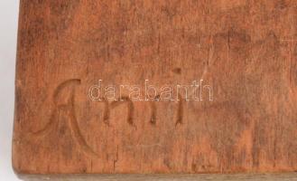 Anri jelzéssel: Favágó. Faragott fa szobor. 19 cm