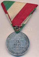 ~1930. Budapesti Egyetemi Athletikai Club versenydíja / Virtvti et fortitvdini jelzetlen Ag díjérem mellszalag nélkül (18,35g/0.800/34,5mm) T:2 patina