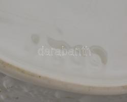 Fácános váza. Biszkvit porcelán. Jelzés nélkül, hibátlan. 24 cm