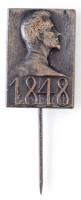 1942. Petőfi Sándor 1848 a Magyar Történelmi Emlékbizottság felkérésére Pátzay Pál által tervezett ezüstpatinázott Br jelvény (18x26mm) T:1-