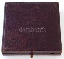 Franciaország 1924. "VIII. Olimpiai Játékok - Párizs" kétoldalas Br emlékérem, eredeti tok...