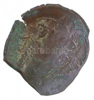 Bizánci Birodalom XII-XIII. század AE Trachy (2,16g) T:2- rep.
Byzantine Empire XIIth-XIIIth centur...