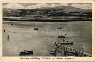 1939 Gárdony, üdülőhely, Velencei-tó a Sukorói hegyekkel, evezős csónakok, fürdőzők (Rb)