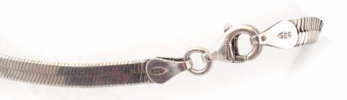 Ezüst(Ag) lapos kígyó nyaklánc, jelzett, h: 42,5 cm, nettó: 10,2 g