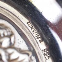 Ezüst(Ag) virágmintás hamutálka, jelzett, d: 8 cm, nettó: 42,7 g