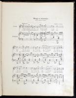 Küry Klára daloskönyve. Kottafüzet összeállítás. Megviselt félvászon kötésben, egy lap kijár, szakad...