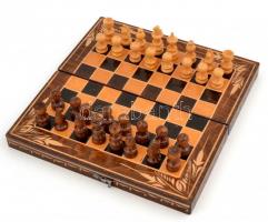 Sakk és ostábla játék, fa figurák fa dobozban, h: 21 cm, m: 4 cm