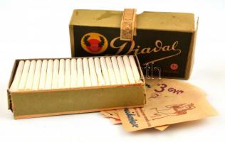 cca 1940-1950 Diadal szivarkapapír, teli doboz + 6 db cigaretta reklámos zacskó / Tobacco paper advertisings