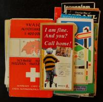 31 db ország- és várostérkép