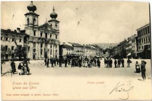 1901 Gorizia, Görz, Gorica; Piazza grande / square, group of locals, church, shops. Prem. atelier fotograf. A. Jerkic (vágott / cut)