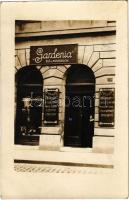 1930 Budapest I. Gardenia élő és művirág üzlet. Corvin tér 1. photo