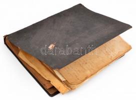 cca 1920-1945 Kb. 100-150 db kézzel írt, háború előtti, döntően süteményes recept füzetben és cetlik...