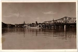 1941 Dunaföldvár, látkép a Dunáról, híd. Somló Lajos felvétele és kiadása