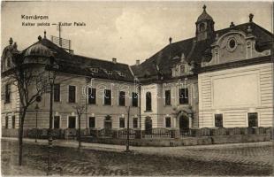 Komárom, Komárnó; Kultúrpalota / palace of culture