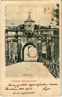 1902 Komárom, Komárnó; várkapu. Czike Dénes kiadása / castle gate (EK)