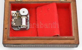 Berakásos fa zenélő dobozka, hiányos berakással, 18×12×5,5 cm