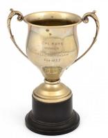 1935 Old Sheffield jelzett alpakka kupa, gravírozott felirattal, bakelit talpon, jelzett, m: 18 cm