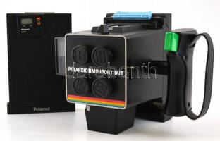 Polaroid Studio Expressz. Miniportrait igazolványkép készítő készülék egy tartalék kazettával, leírással magyar nyelven is.