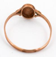 Arany, 9 K gyűrű saját dobozában 0,94 g