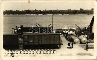 1943 Lom, port, ships, wagons, quay. Gr. Paskoff photo (fl)
