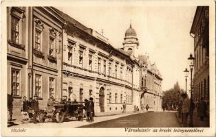 Miskolc, Városház tér, érseki leánynevelő intézet, automobil