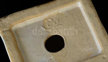 Mozart mázas kerámia mellszobra, büsztje. Jelzett, kopásokkal / Bust of Mozart 20 cm