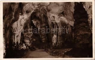 Aggteleki-cseppkőbarlang, Szent folyosó. Kessler Hubert dr. felvétele (fa)