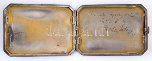 Ezüst cigaretta tárca. Jelzett. 137g, 11,5x8,5 cm