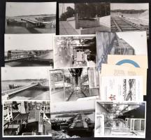 Magyar Néphadsereg hídavatási meghívója, mellékelt fényképekkel, rajzzal kiegészítve (katonavonat, s...