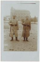 1916 Szatmárnémeti, Satu Mare; zsinagóga, katonák / synagogue, soldiers. photo