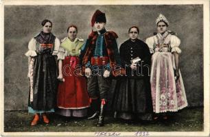 1932 Mecenzéf, Metzenzéf, Medzev; Mezenseifner Volkstracht / Medzevské národné kroje / Mecenzéfi népviselet / Slovakian folklore, traditional costumes (EK)
