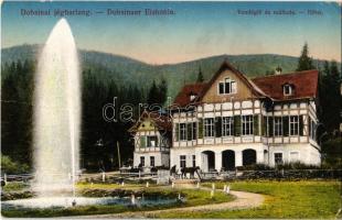 Dobsina, Dobschau; Hotel Jégbarlang szálloda és vendéglő, étterem, szökőkút / hotel, restaurant, fountain (fa)