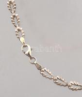 Ezüst(Ag) fantáziaszemes áttört nyaklánc, jelzett, h: 45 cm, nettó: 5,5 g