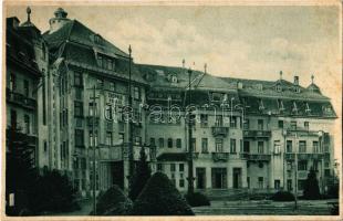 Pöstyén, Pistyan, Piestany; Hotel Thermia Palace szálloda / hotel (vágott / cut)