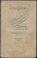 cca 1900-1910 Bp., rendőr járőrparancsnok keményhátú fotója, Bp., Hauser műterméből, a felületén fol...