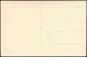 1939-1944 III. Birodalom Kriegsmarine tengerészének fotója, vaskereszttel, kitüntetéssel, jelvényekk...