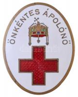 ~1930-1940. Önkéntes ápolónő zománcozott fém jelvény (39x49mm) T:1- ~1930-1940. Voluntary Nurse enamelled metal badge (39x49mm) C:AU