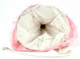 Teamelegítő baba. 33 cm