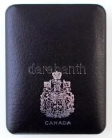 Kanada 1977. 1D Ag "II. Erzsébet / Ezüstjubileum" dísztokban T:1 Canada 1977. 1 Dollar Ag ...