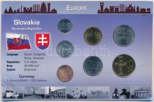 Szlovákia 2001-2007. 10h-10K (7xklf) forgalmi sor sérült kartonlapon T:1,1-  Slovakia 2001-2007. 10 Halierov - 10 Korun (7xdiff) coin set on damaged cardboard C:UNC,AU