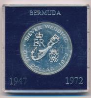 Bermuda 1972. 1D Ag II. Erzsébet / Ezüstlakodalom dísztokban T:BU fo. Bermuda 1972 1 Dollar Ag Elizabeth II / Silver Wedding in original case C:BU spotted Krause KM#22