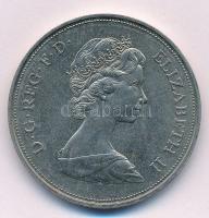 Nagy-Britannia 1972. 25p Cu-Ni "II. Erzsébet / Ezüstlakodalom" T:1- Great Britain 1972. 25 pence Cu-Ni "Elizabeth II / Silver Wedding" C:AU Krause KM#917